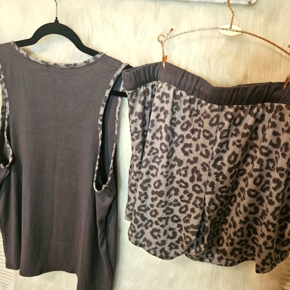 Lucky Brand Ultra Soft Tank & Shorts Pajama Set - Picture 4 of 7